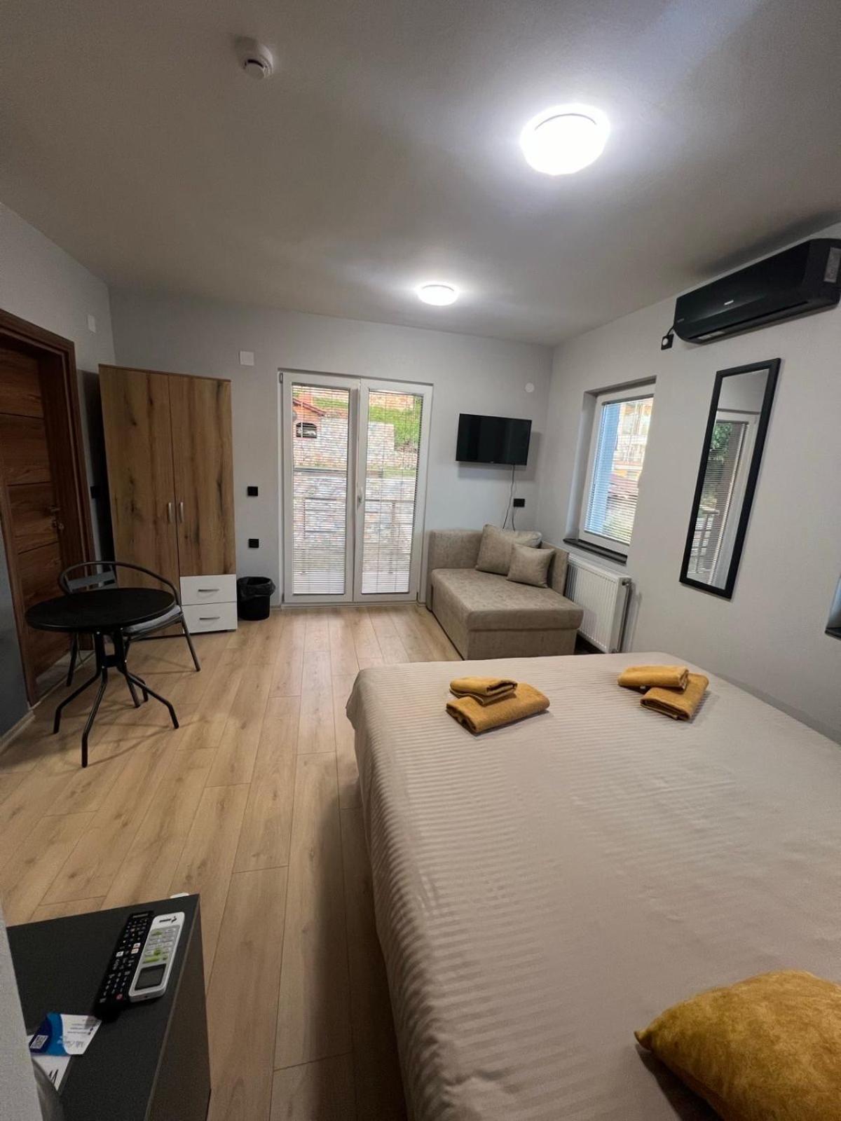 Edelweiss Villa Трпейца Екстер'єр фото